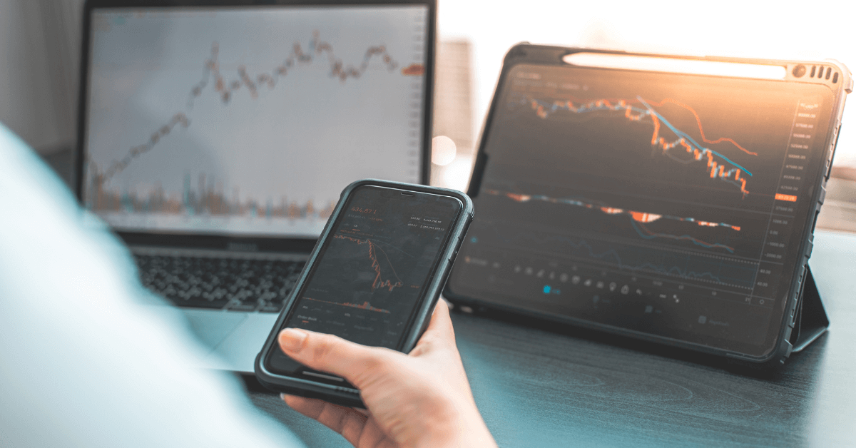 Você está visualizando atualmente ETFs ou Ações: Qual a Melhor Escolha para Renda Passiva?